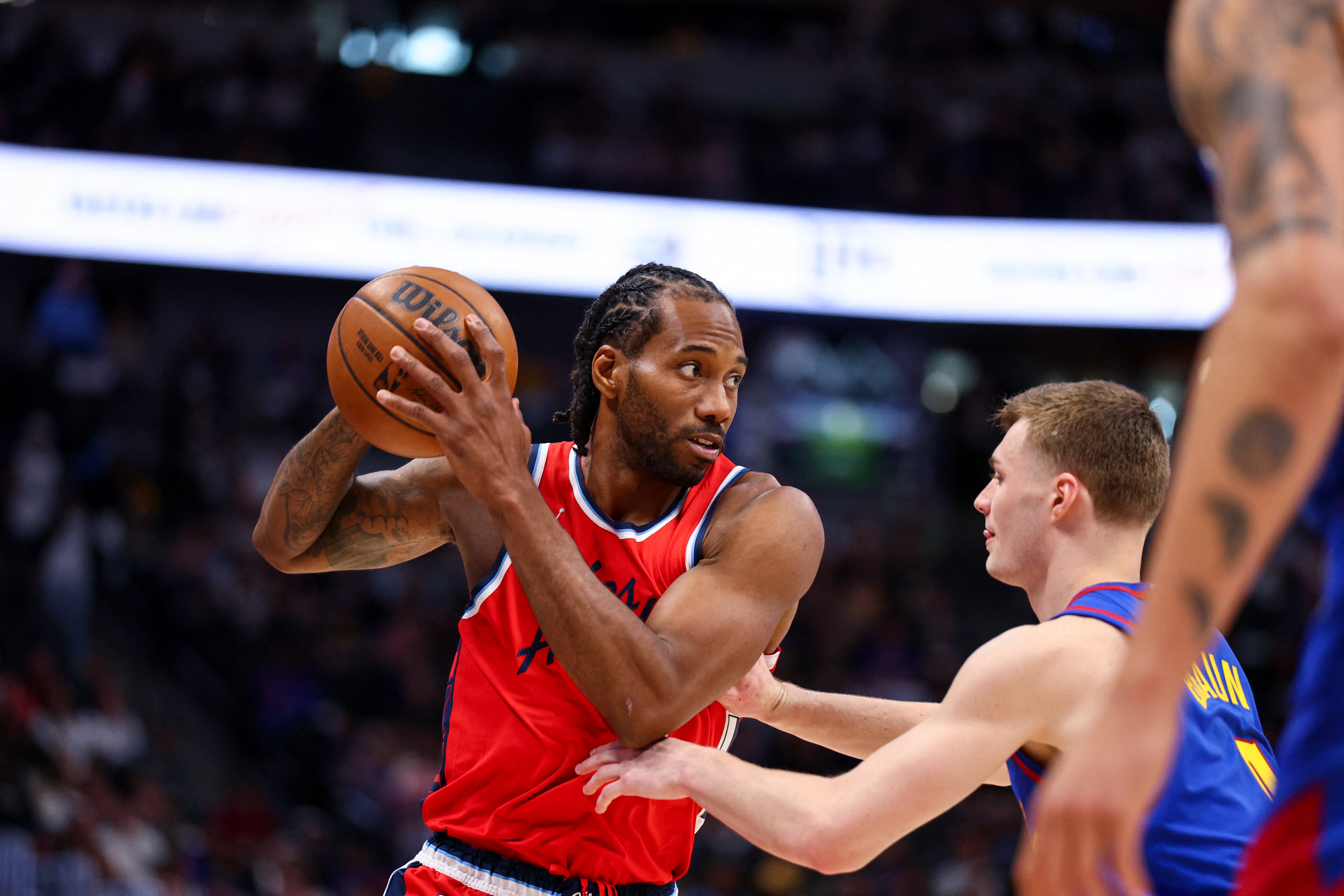 Kawhi Leonard y los universos paralelos: un genio incomprendido de la NBA