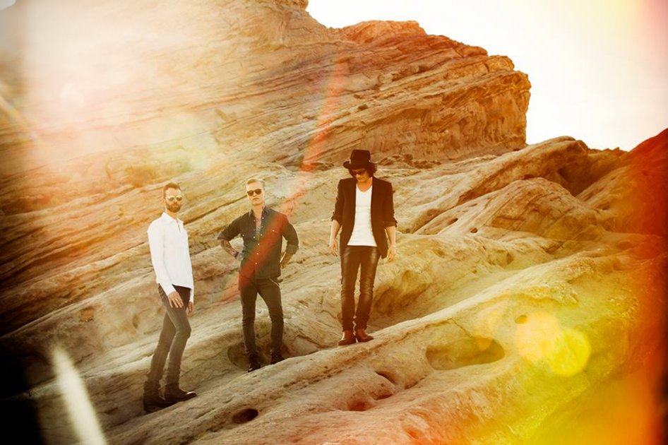 Placebo cambia de baterista y estrena «Too many friends»
