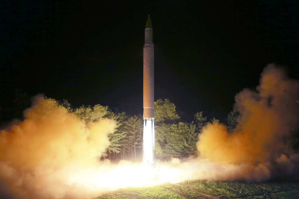 Corea del Norte amenaza con enviar misiles a bases estadounidenses en el Pacífico