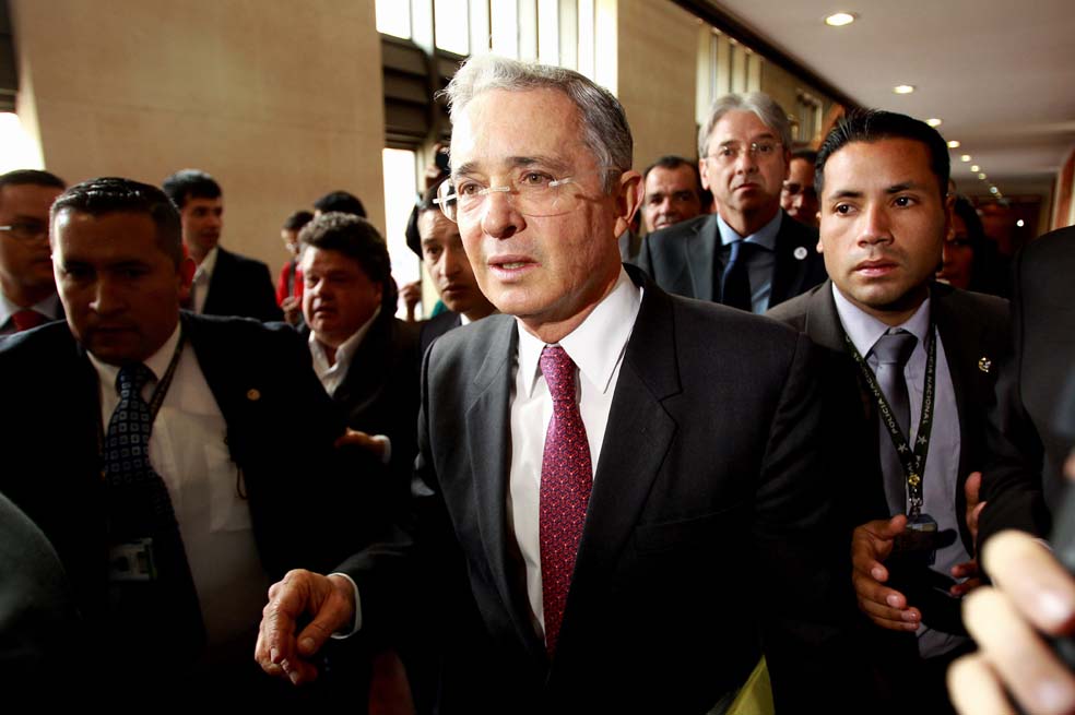 Las pruebas de Uribe contra Cepeda