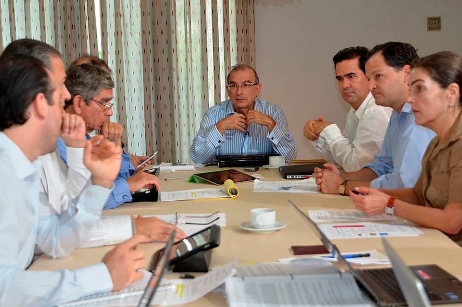 Gobierno y Farc firman acuerdo sobre cultivos ilícitos