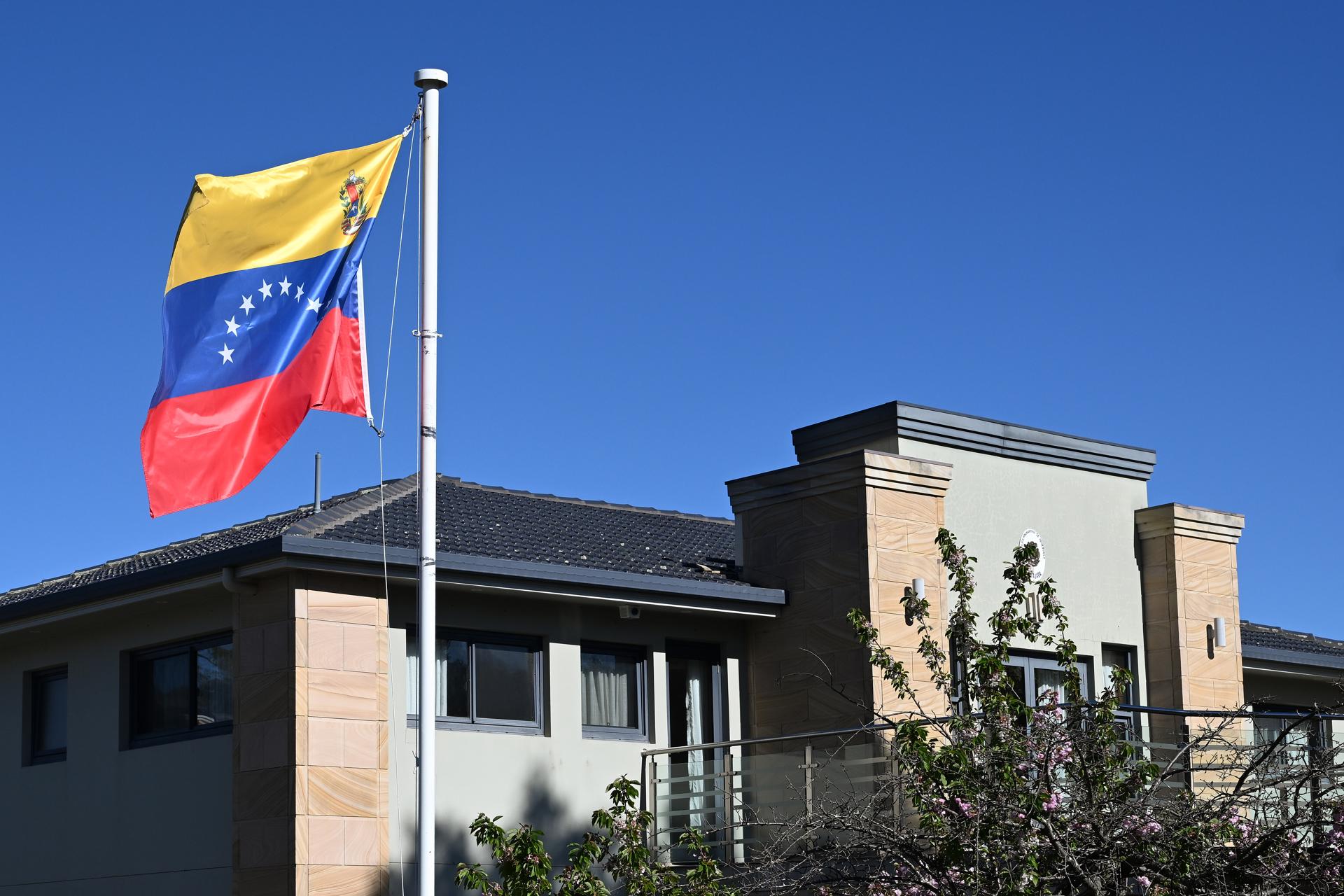 Maduro cierra embajada en Noruega por Nobel a Machado y reorienta su diplomacia hacia África