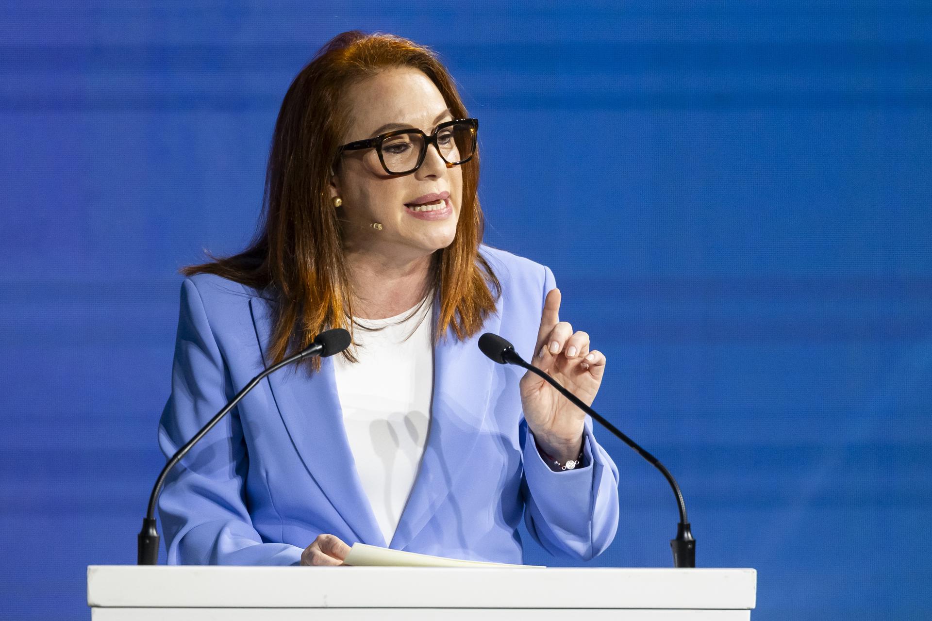 GENEVA (Switzerland), 09/06/2026.- Maria Fernanda Espinosa, candidate for the next UN Secretary-General, speaks during the first 2026 worldwide televised candidates' debate for the selection of the next United Nations Secretary-General in Geneva, Switzerland, 09 June 2026. (Suiza, Ginebra) EFE/EPA/CYRIL ZINGARO
