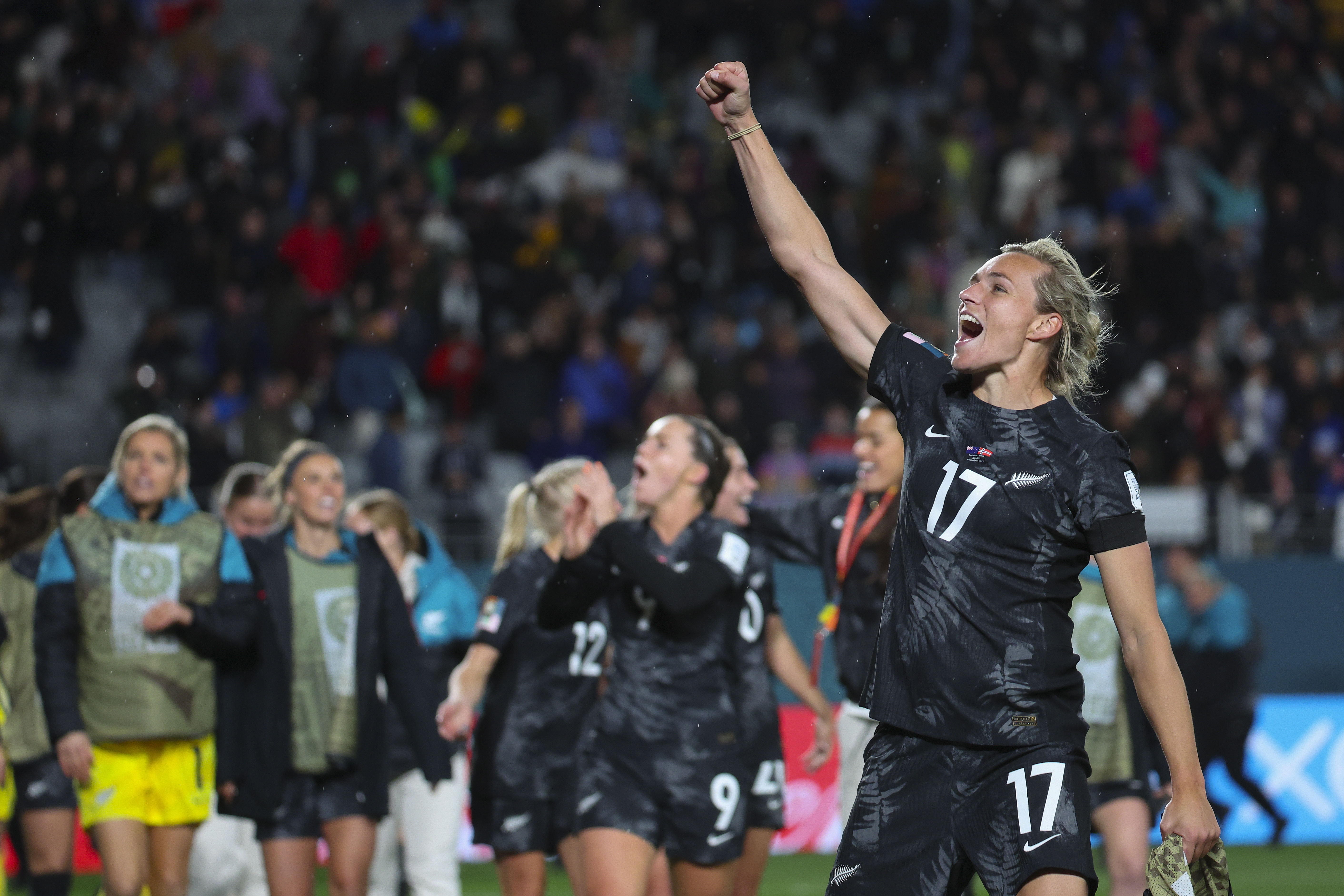 Mundial Femenino: la fiesta empezó con doble triunfo de las de casa