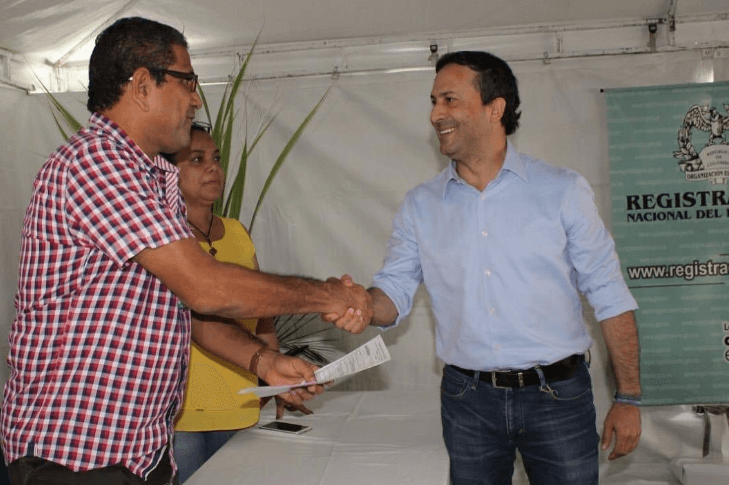 Denuncian presunto favoritismo a campaña del exsecretario de Gobierno de Medellín