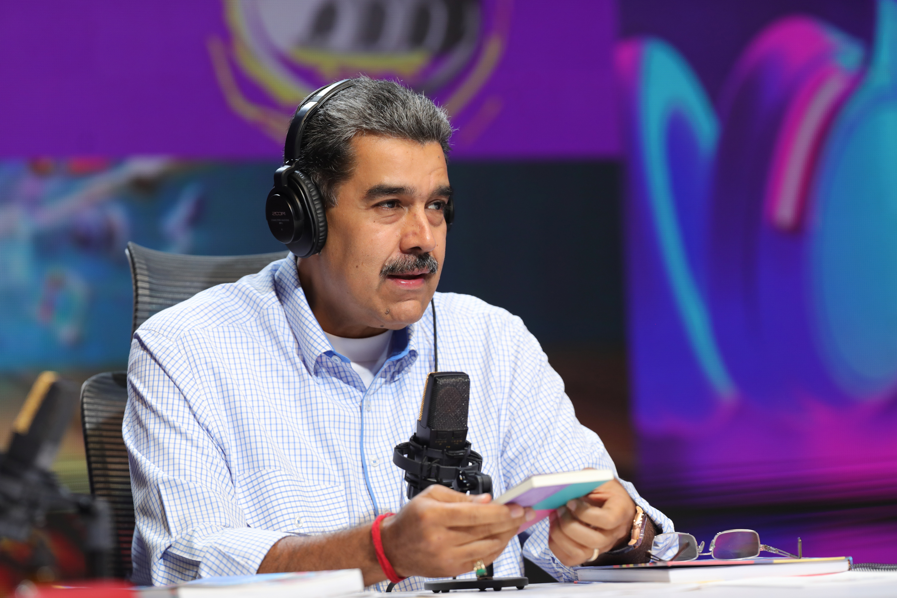 Maduro tachó de “ridículas” las sanciones de EE. UU. contra sus funcionarios