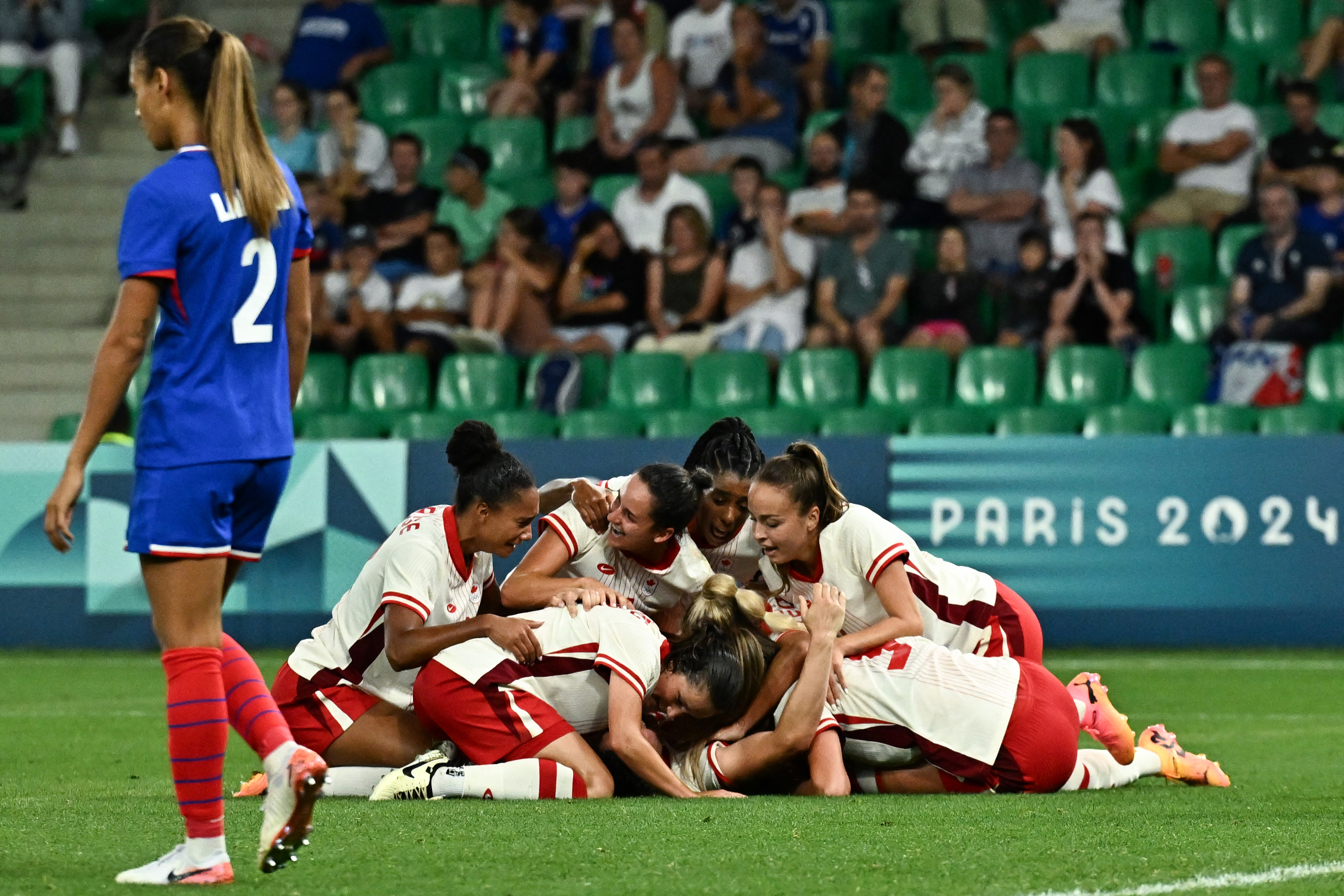 Canadá, próximo rival de Colombia, venció 2-1 a Francia en el último minuto