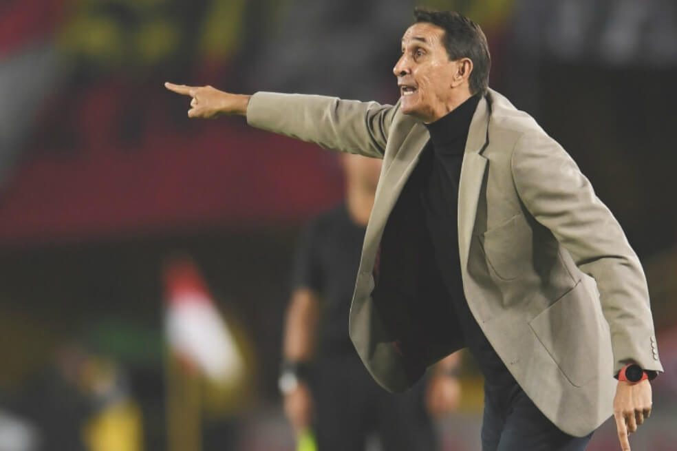 Alexandre Guimarães: “Necesitamos mejor volumen ofensivo”