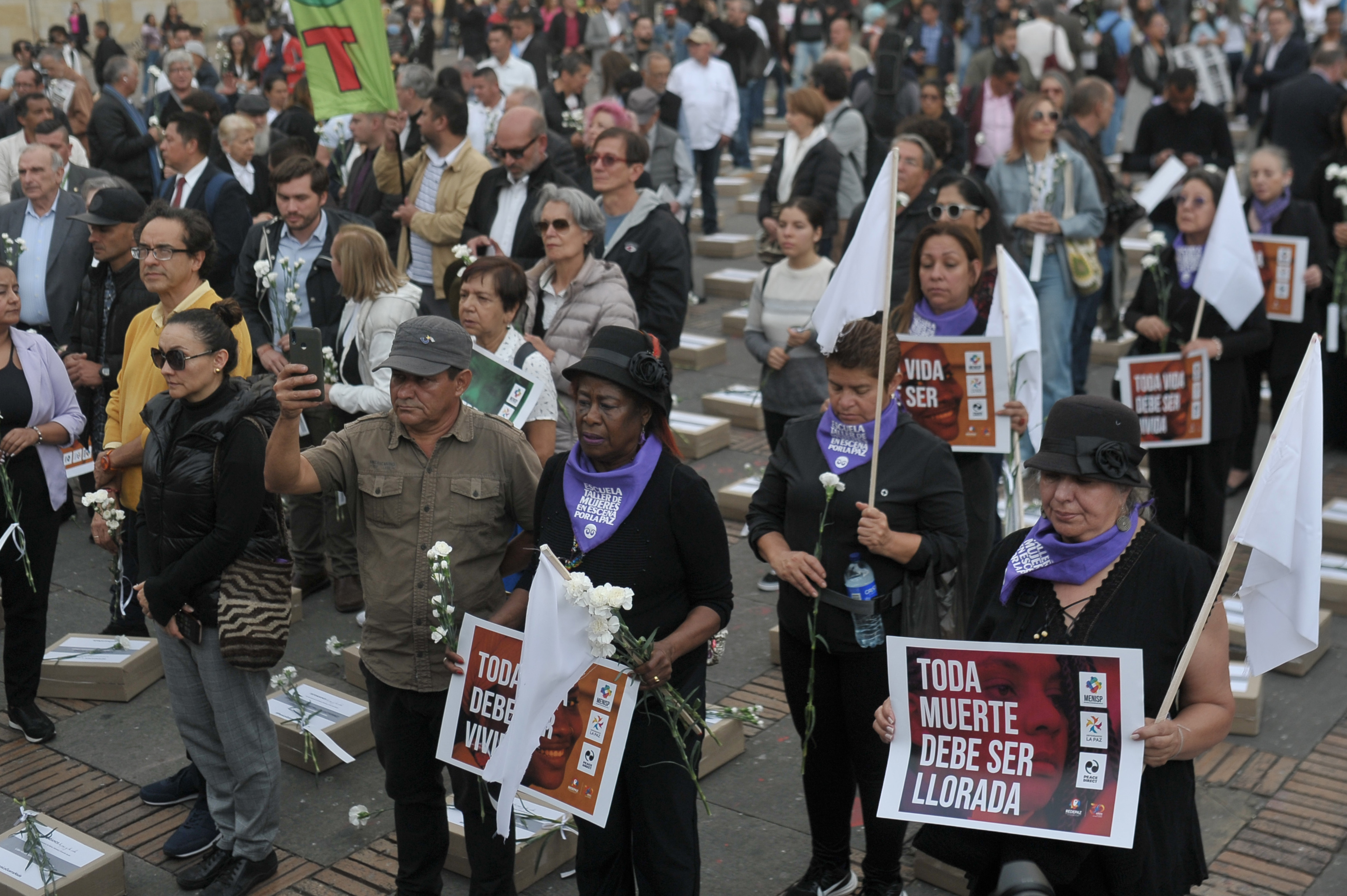 Opinión: urge sacar la protesta social del debate de la Policía
