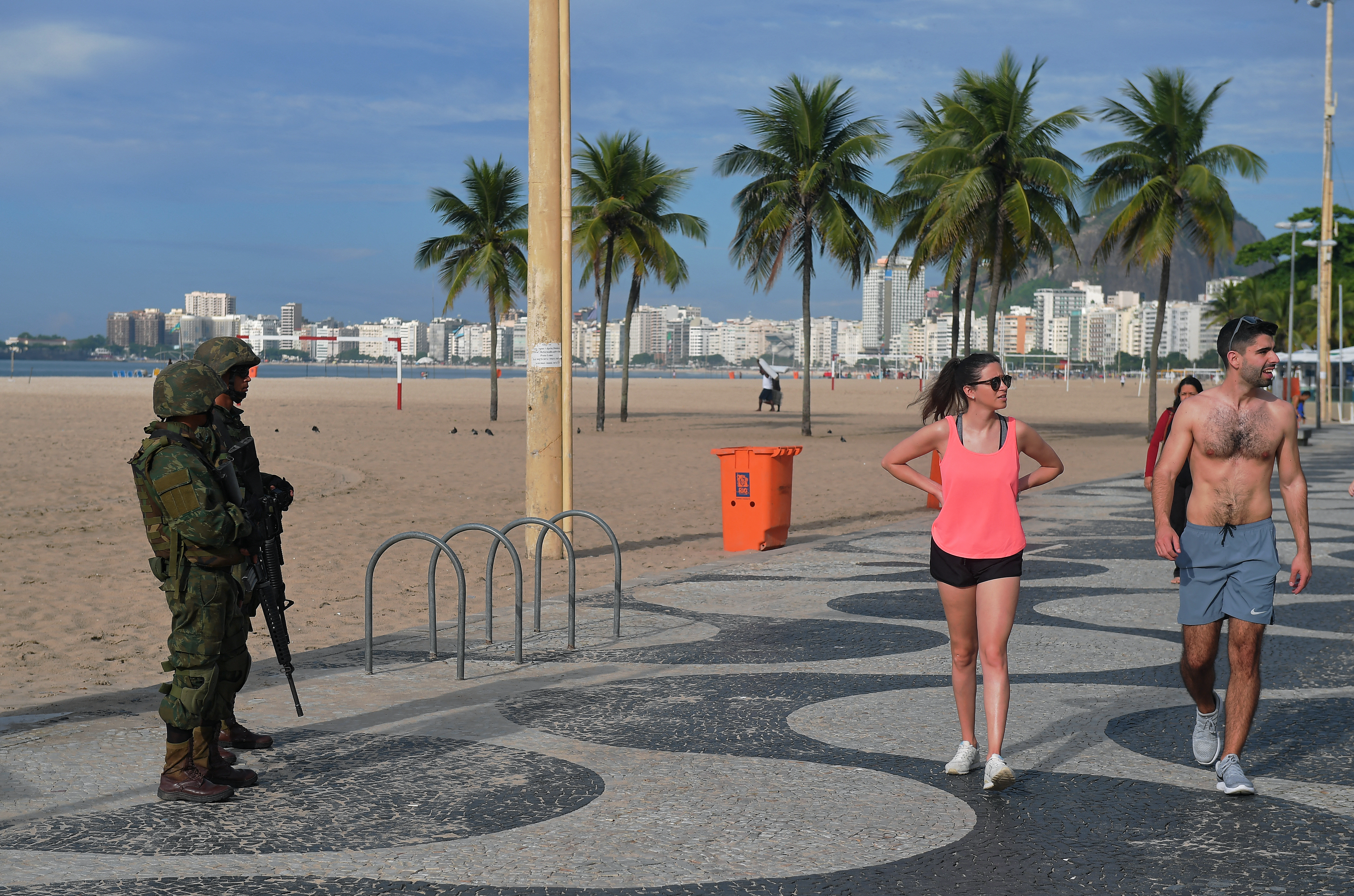 Copacabana, en Río de Janeiro, azotado por la delincuencia y los justicieros
