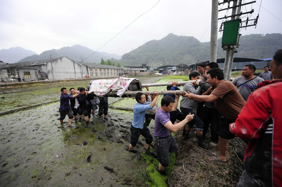 Desastre natural, tras el terremoto en China