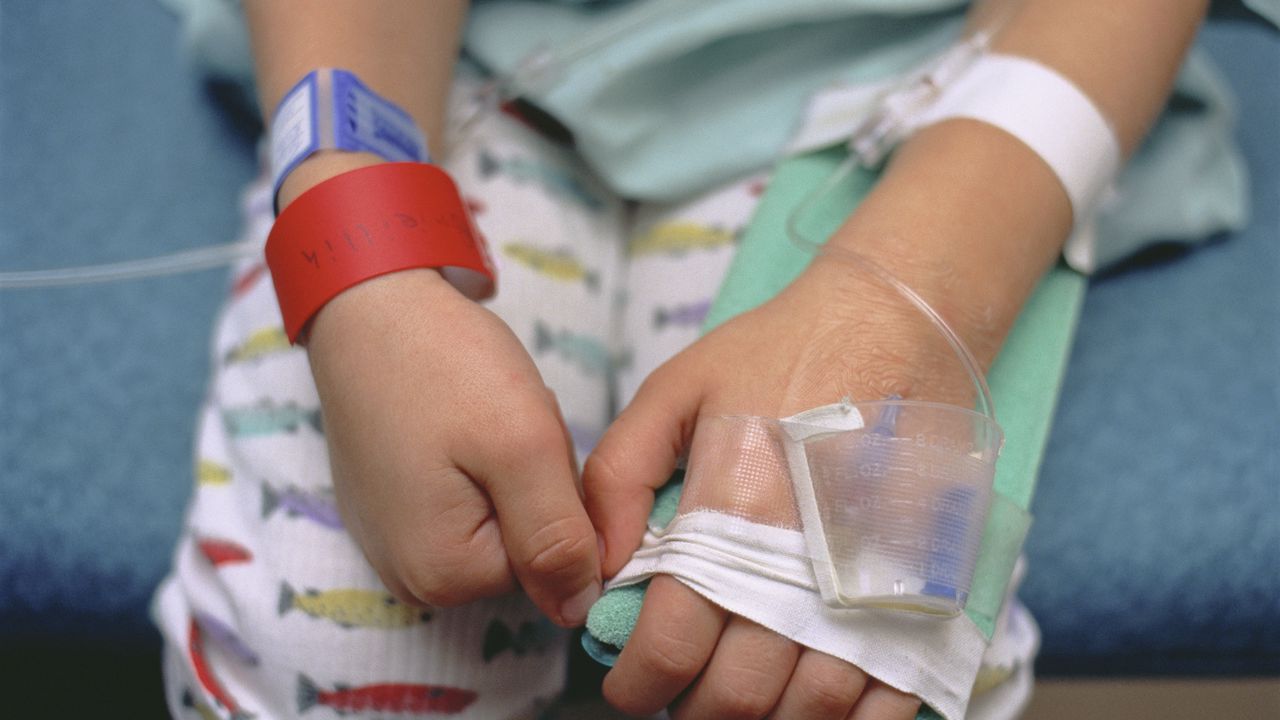 Cuatro niños se intoxicaron tras comer un alimento que estaría en mal estado