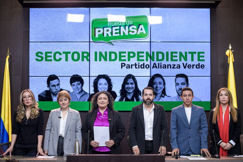 Negociaciones con Benedetti causan implosiones en varios partidos