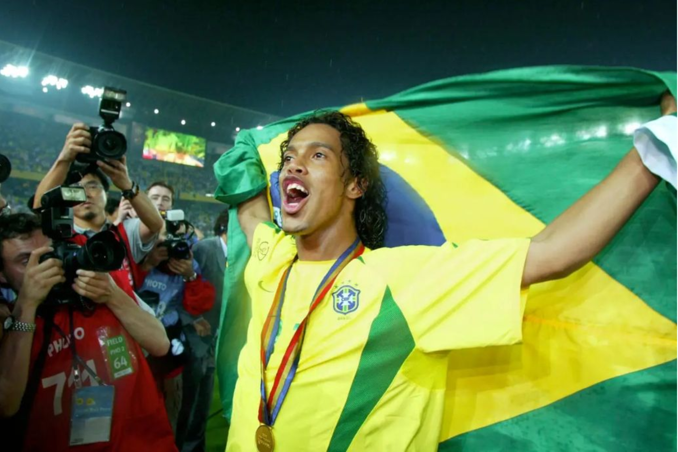 “No hay líderes respetables; una vergüenza”, Ronaldinho sobre la selección de Brasil