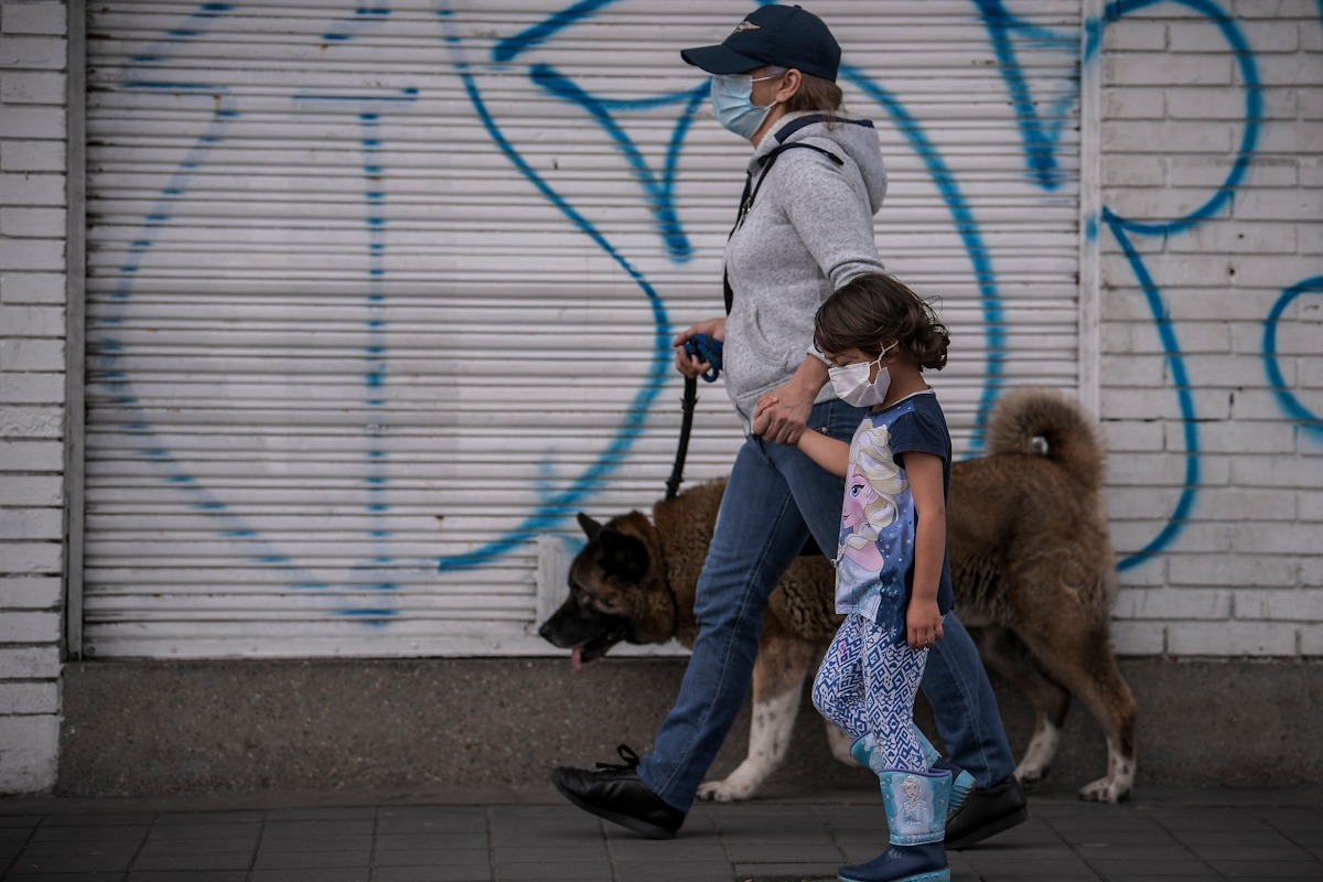 En cuarentena los niños deberían hacer actividad psicomotriz, aconsejan fisioterapeutas