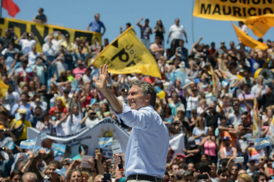Sondeos sobre elecciones en Argentina dan como ganador a opositor Macri