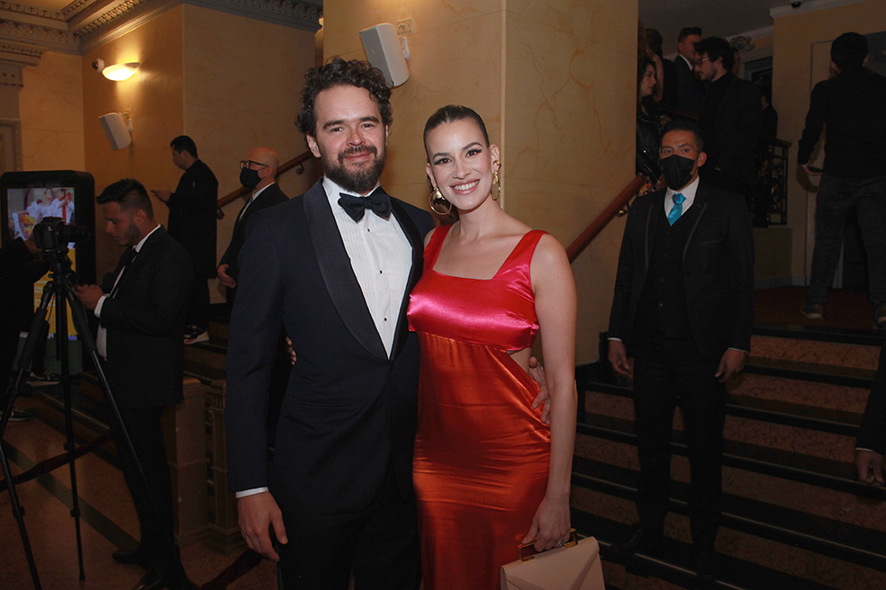 Premios Nuestra Tierra: los mejores looks de la alfombra roja