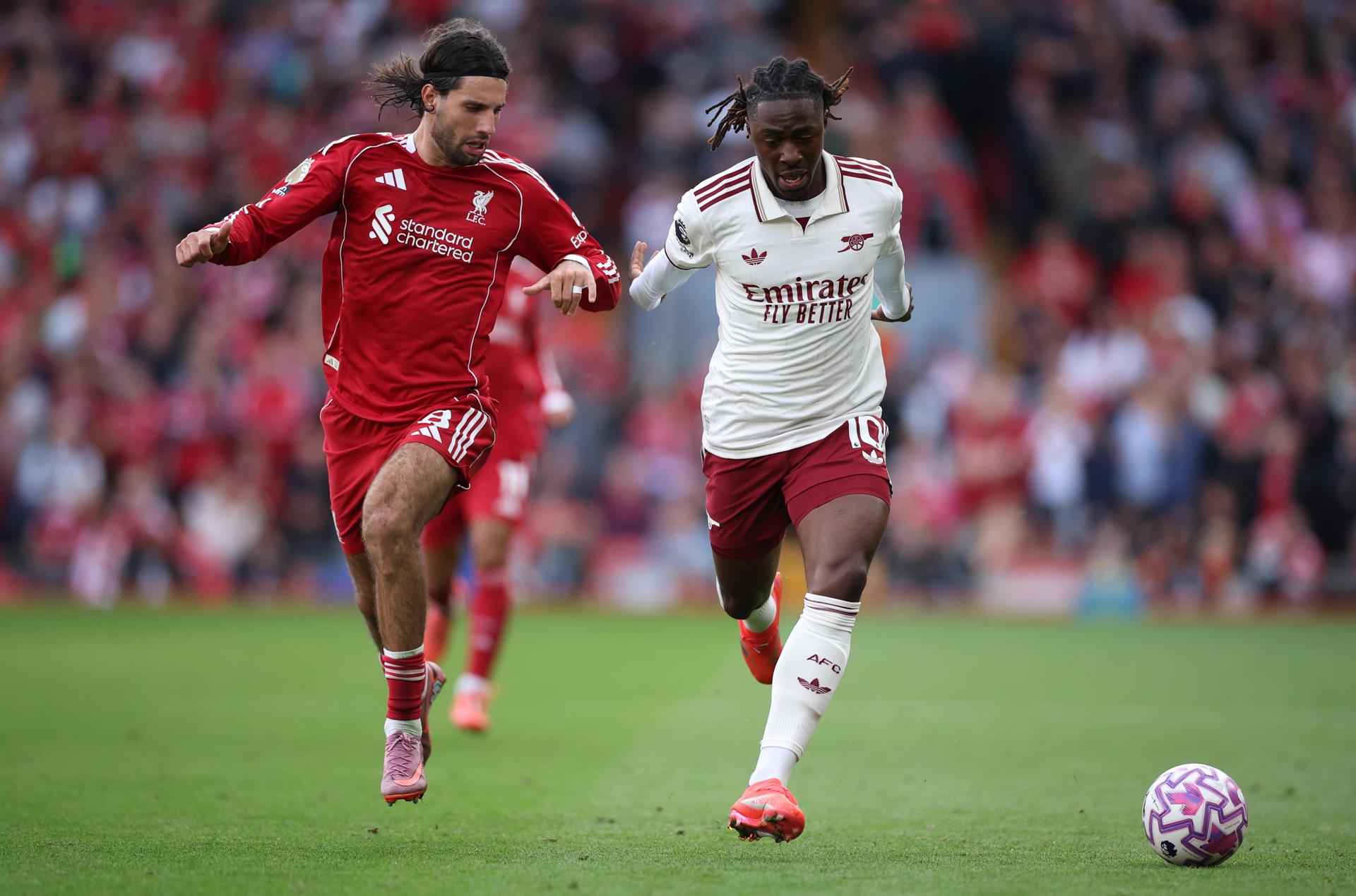 Liverpool venció a Arsenal con lo justo y es líder de la Premier League