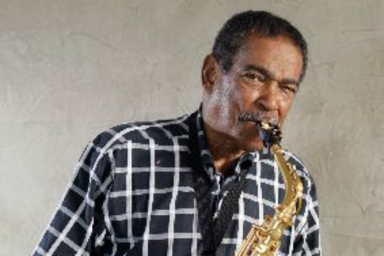 Cenizas de fundador del Gran Combo de Puerto Rico se esparcirán en un bar
