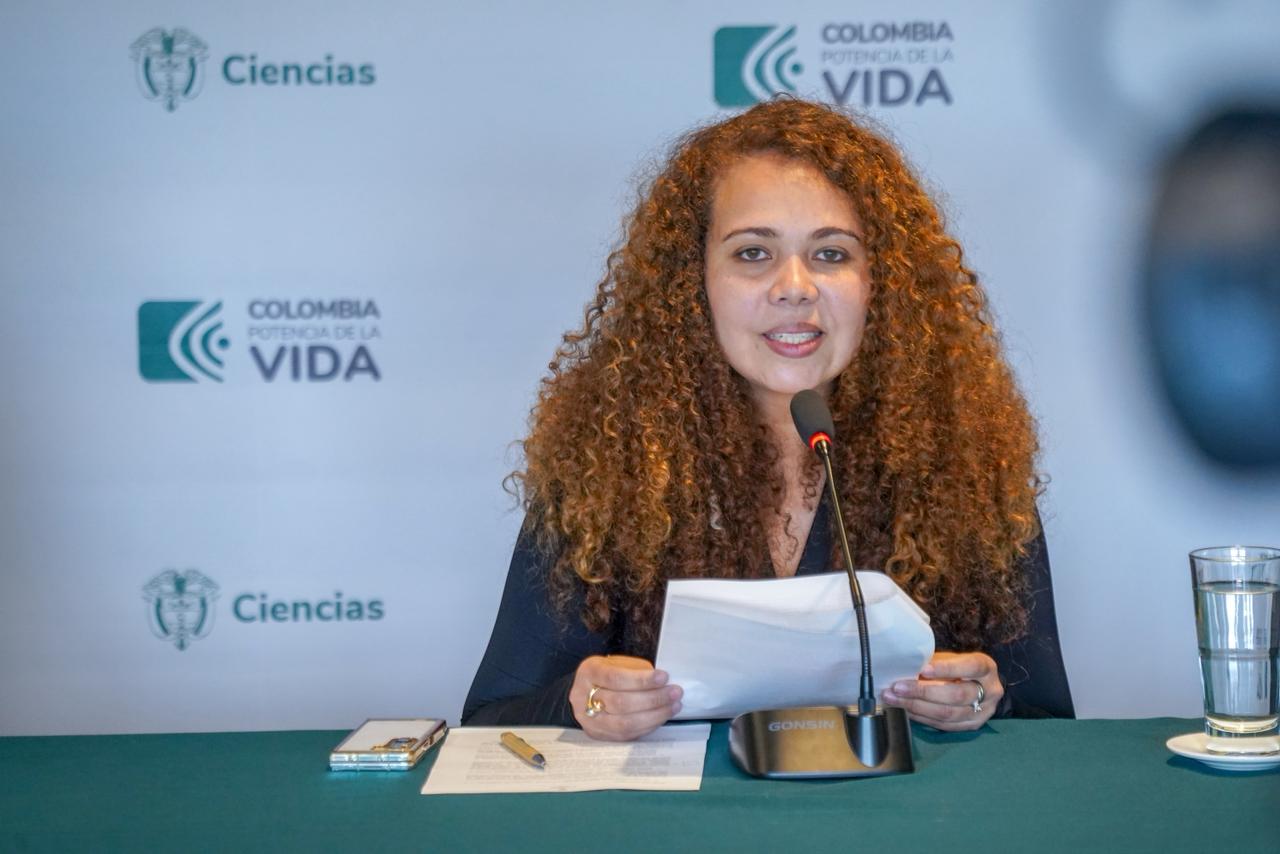 25 mil personas aplicaron a las becas de maestría y doctorado de Minciencias: hay 670 cupos