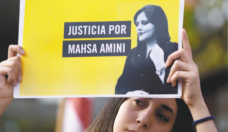 Irán reclama a Colombia por su diplomacia contra la represión en caso Mahsa Amini
