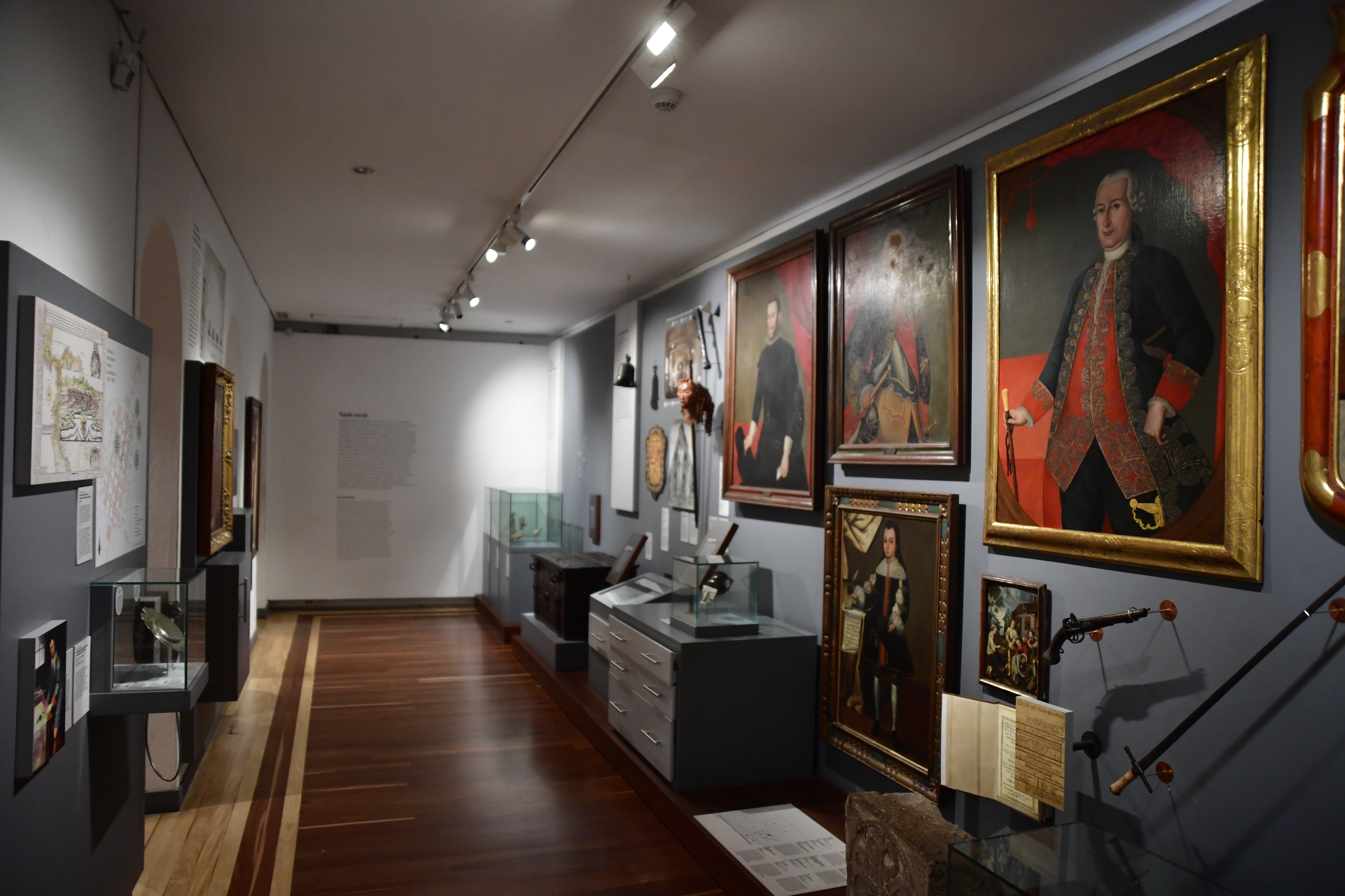 Las piezas históricas que no están en exhibición en el Museo Nacional