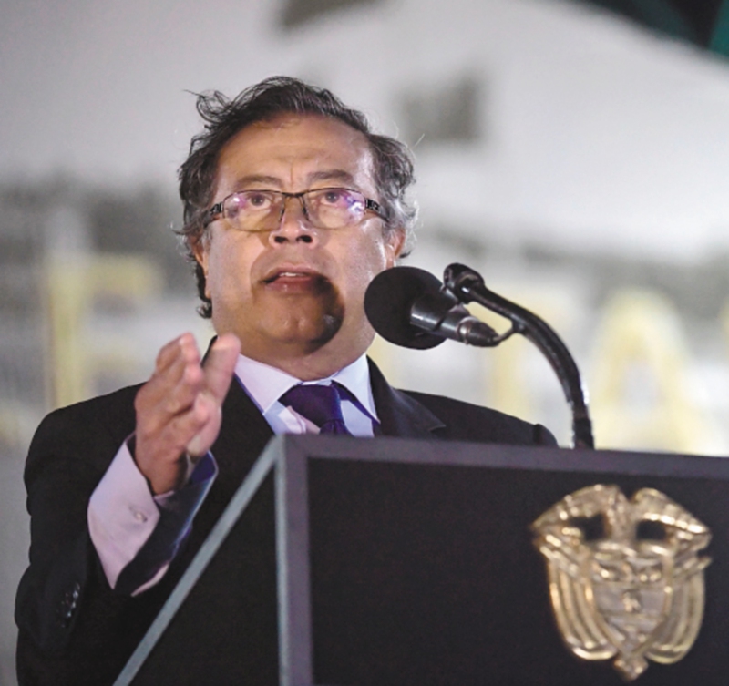 Federación de Departamentos repudia atentado contra caravana del presidente Petro
