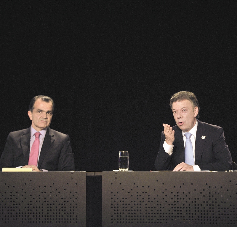  EL ESPECTADOR. DEBATE DE CANDIDATOS PRESINDENCIALES EN RCN
FOTOS: ANDRÉS TORRES