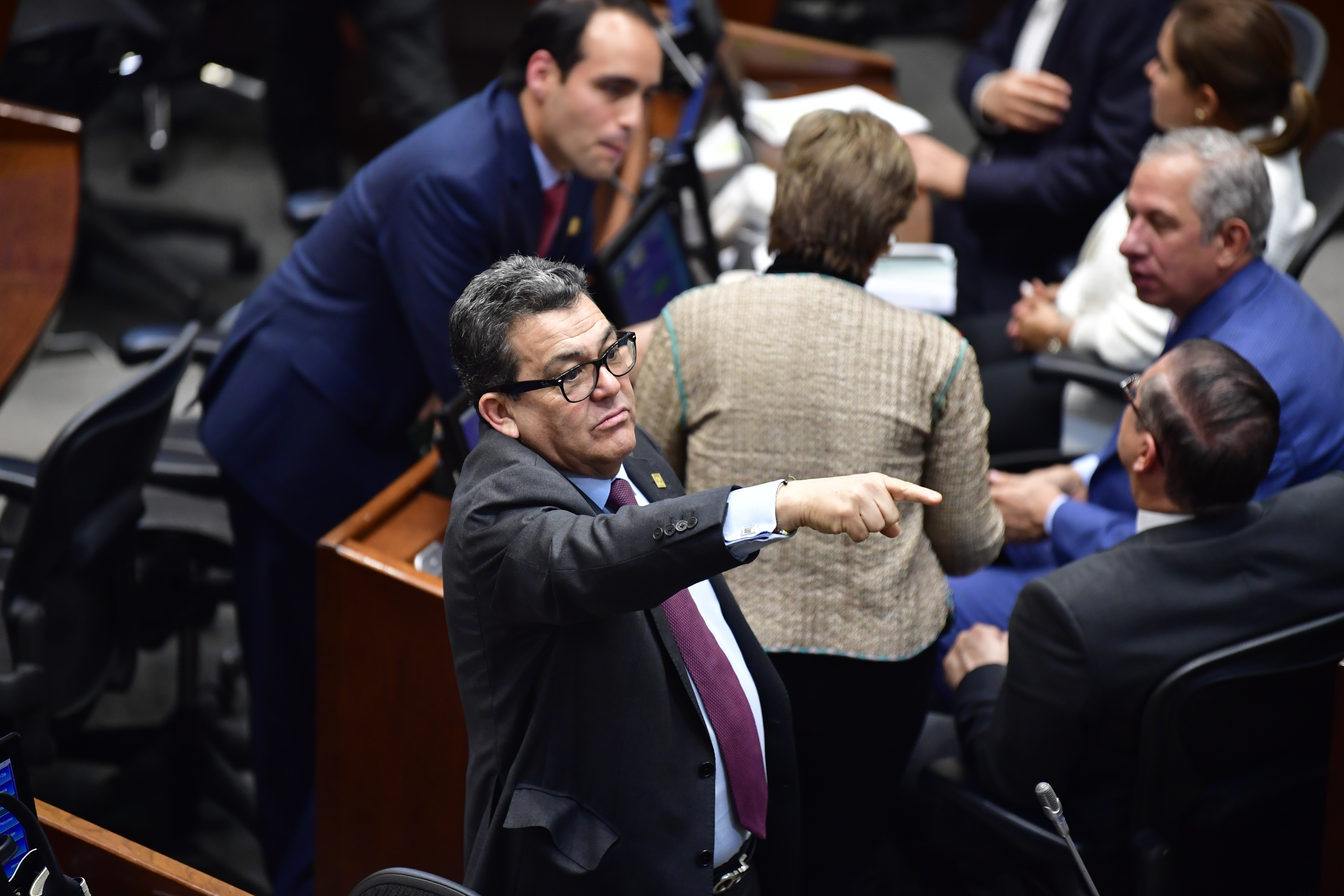 Gobierno expide decreto para crear 800 cargos en Colpensiones a días de Ley de Garantías