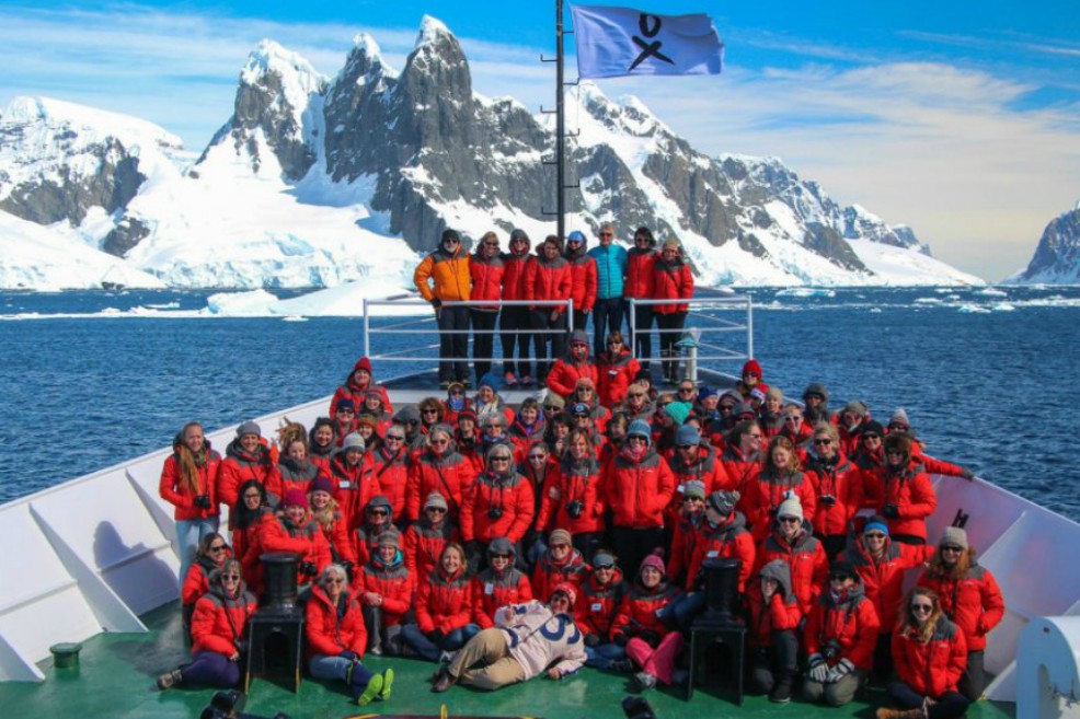 Las participantes son expertas en diferentes campos de la ciencia; desde biología y astronomía, hasta matemáticas y medicina. Foto del primer grupo de mujeres que viajó hace dos años.  / Mónica Araya