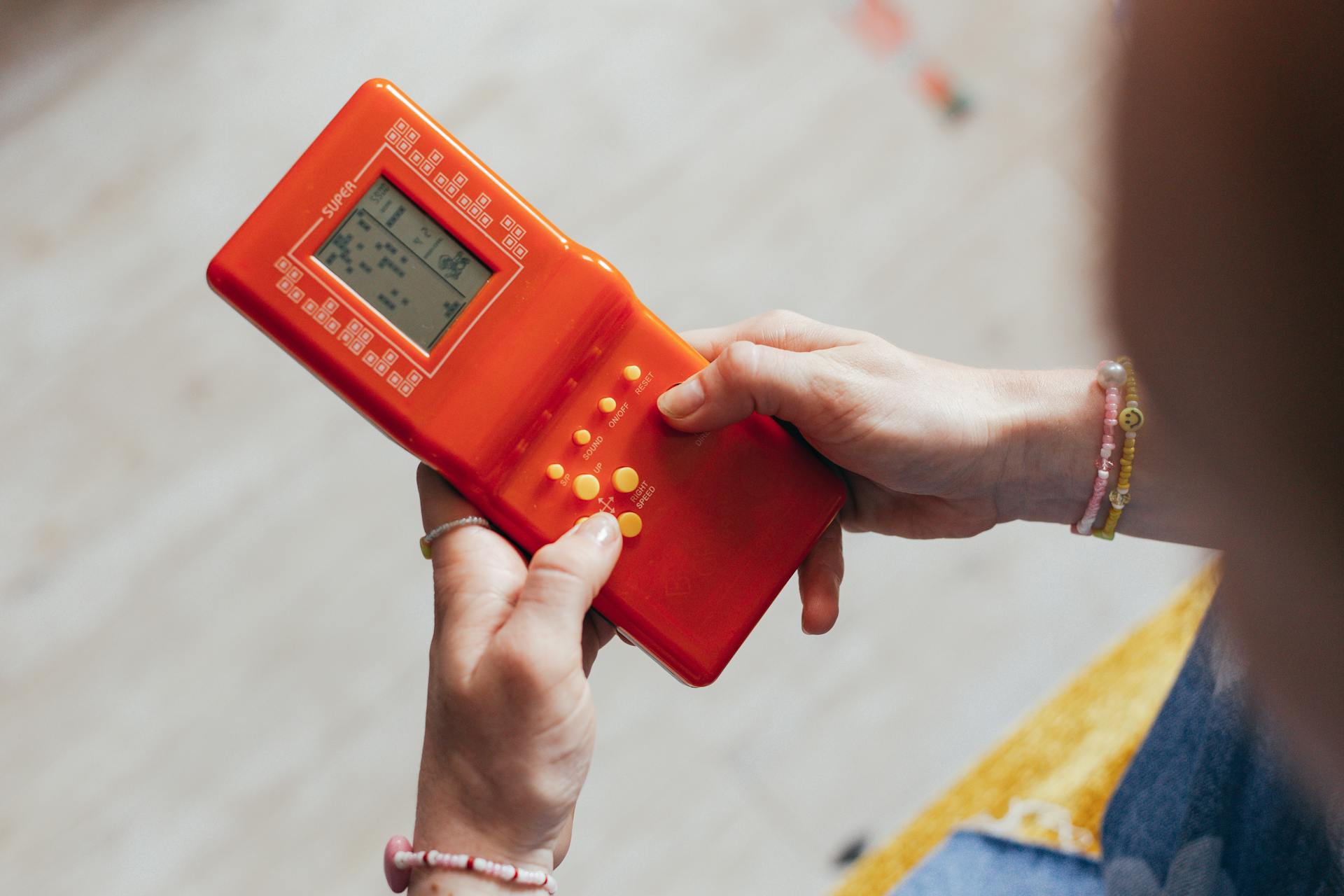 ¿Qué es el efecto Tetris y cómo puede afectar su percepción de la realidad?