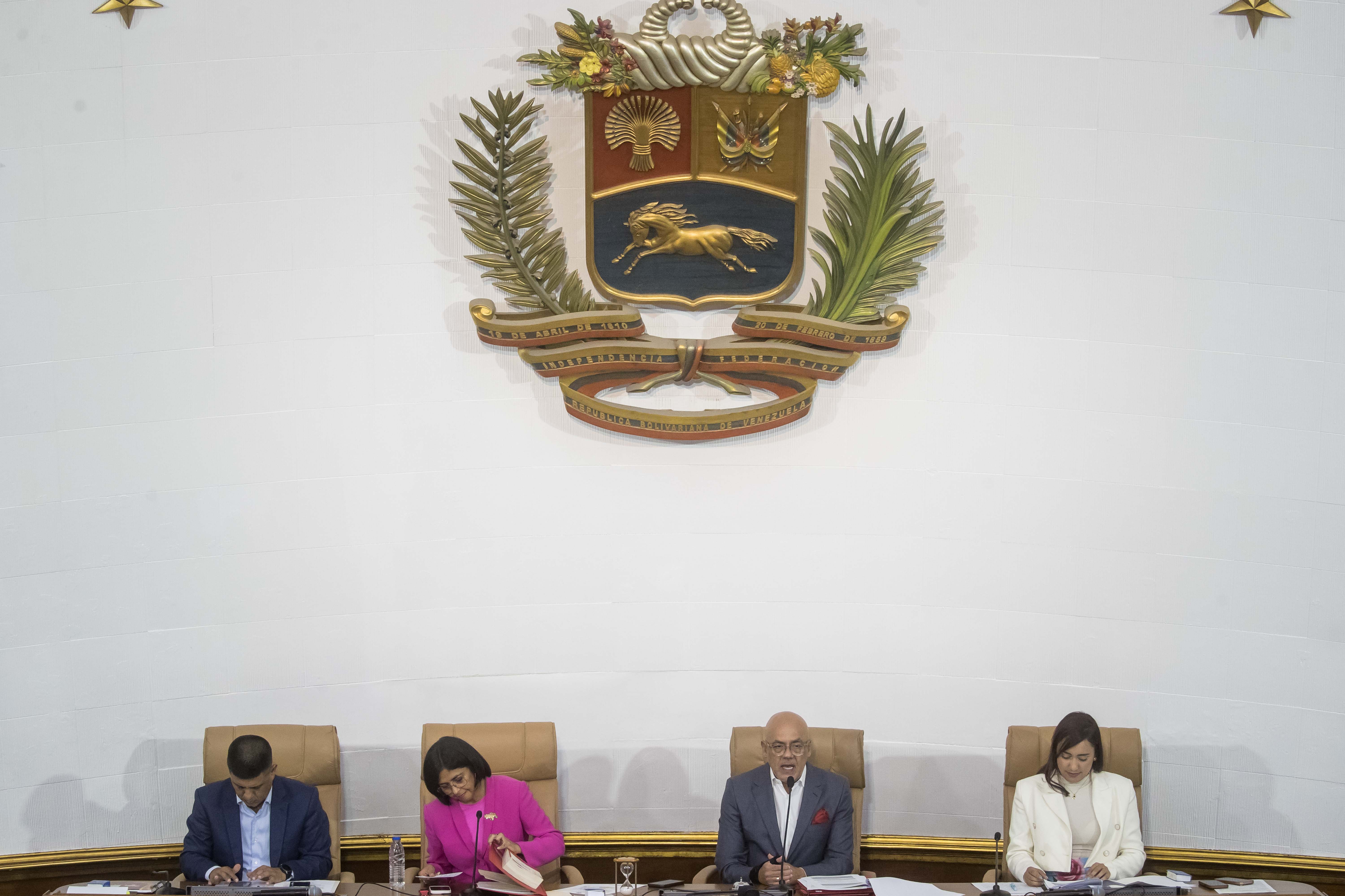 Vicepresidente de la Asamblea de Venezuela llama “inmundo” a Edmundo González