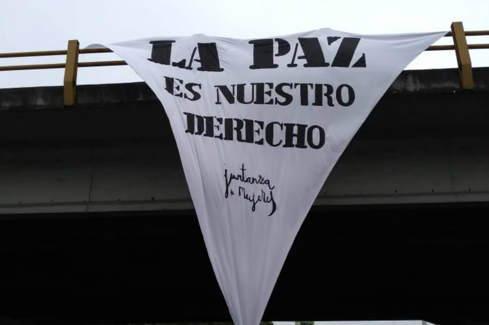 Con pañuelos blancos se lanzó Juntanza, la red de mujeres que le apuestan a la paz