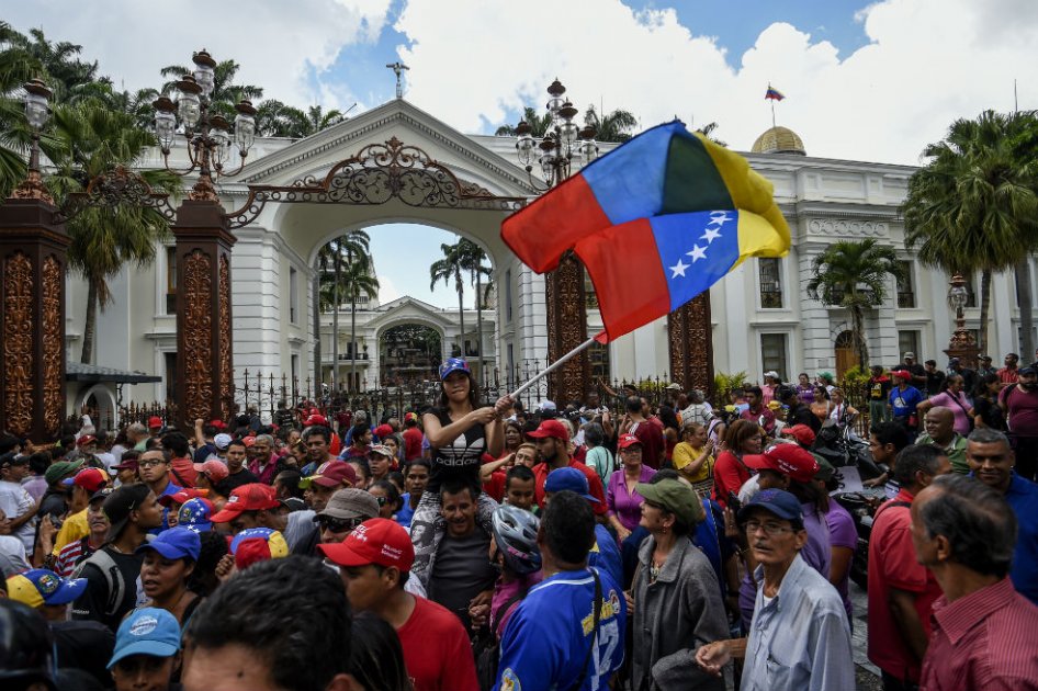 Gobierno y oposición de Venezuela acuerdan diálogo el 30 de octubre
