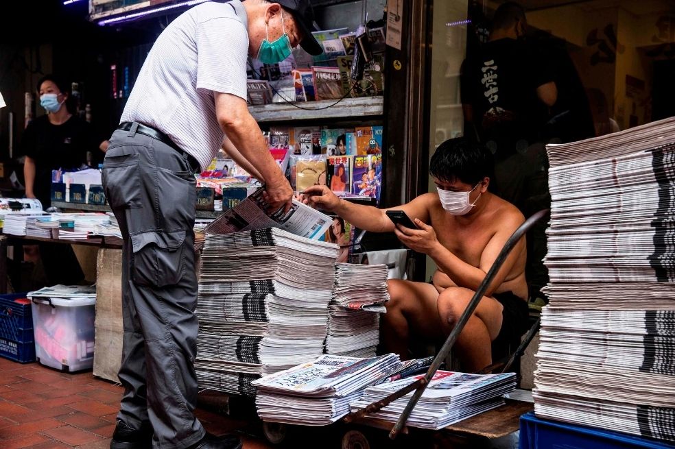 Periodistas extranjeros en Hong Kong denuncian retrasos para renovar visados