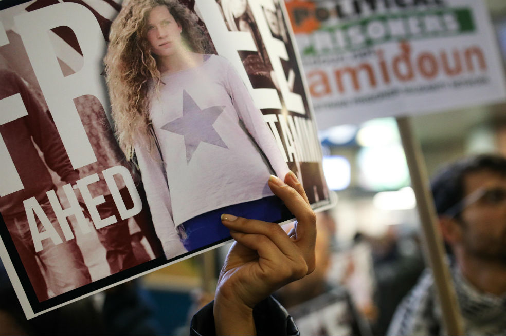 Por una bofetada a un soldado israelí terminó en la cárcel
