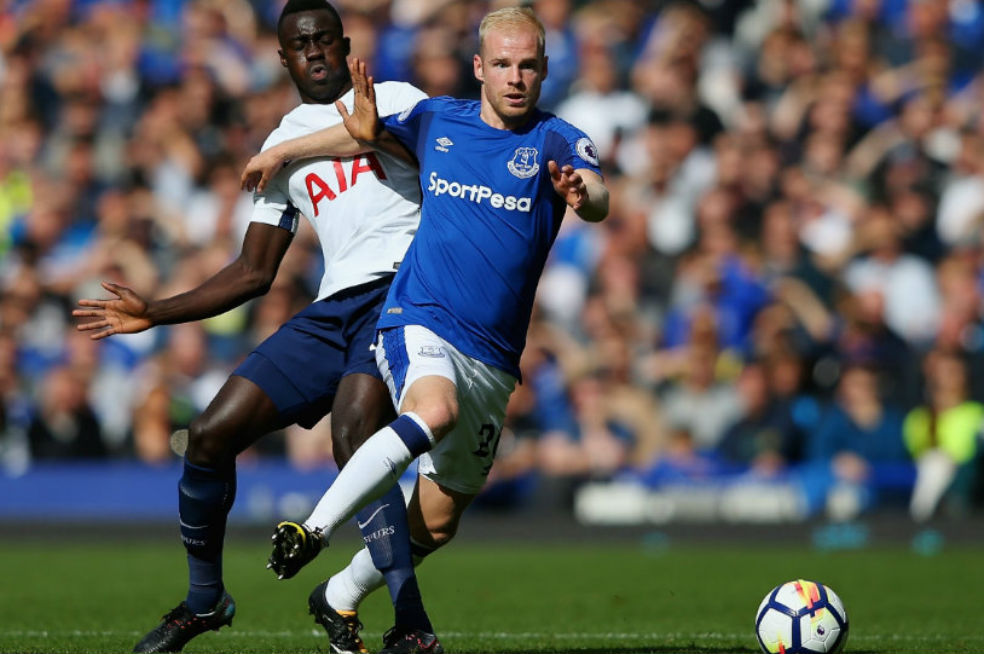Gran debut de Davinson Sánchez como titular en el Tottenham