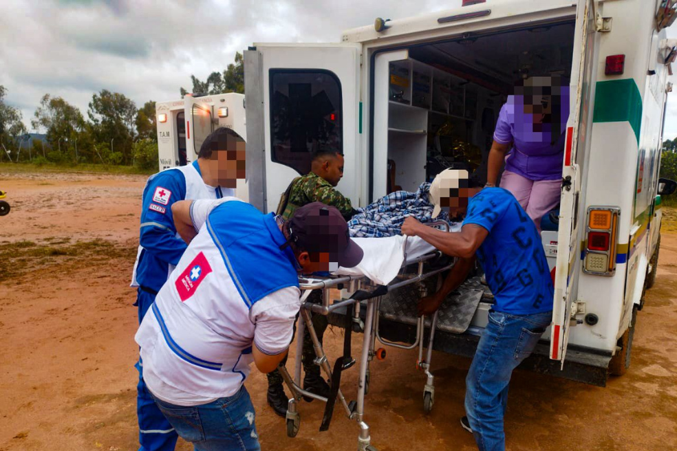 Dos niños fueron víctimas de una mina antipersonal cuando iban de camino al colegio en Antioquia