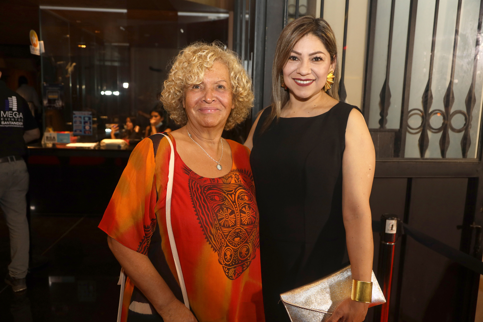Patricia Saldarriaga e Idania Velásquez