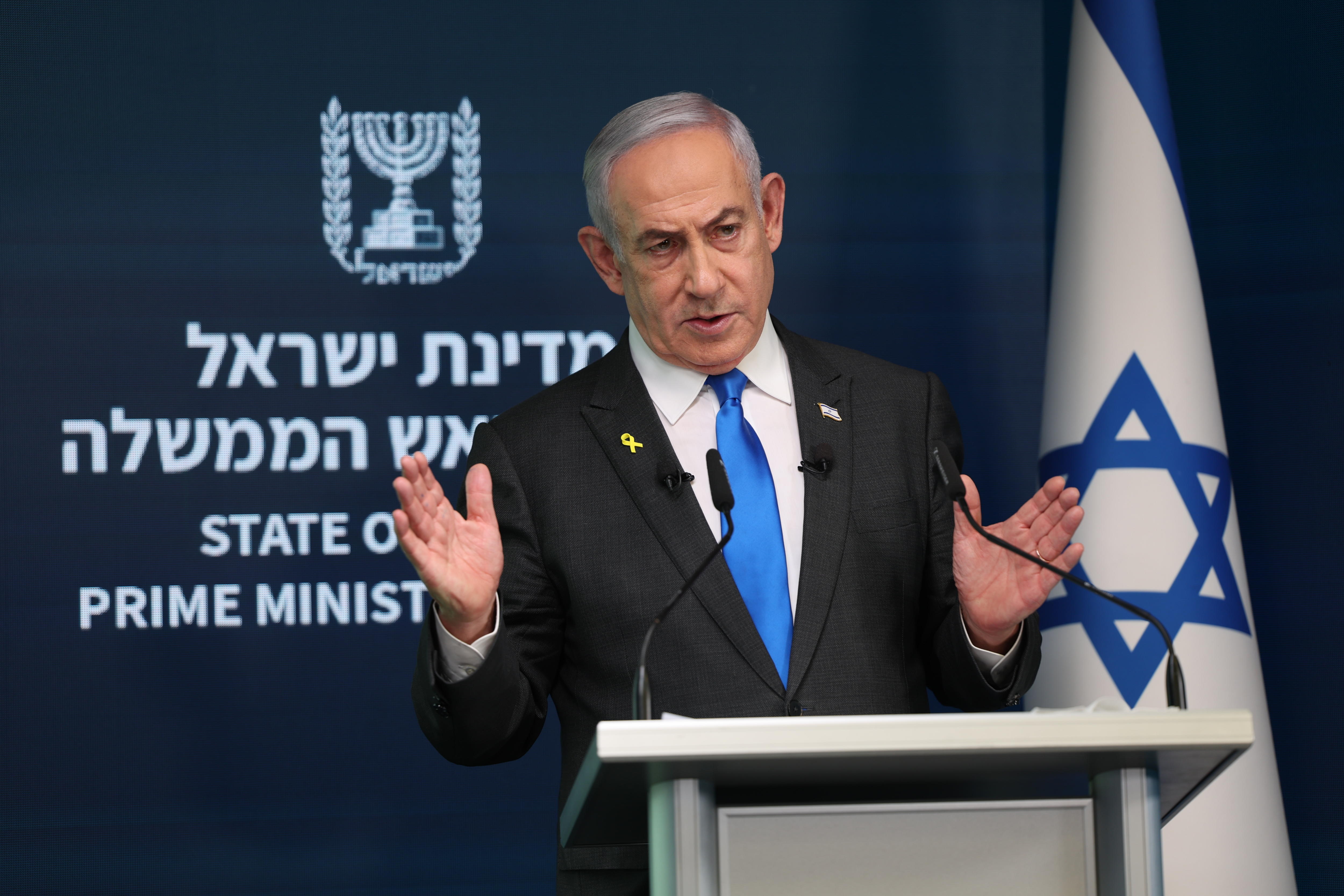 Los hutíes lanzan un misil que logra impactar el centro de Israel