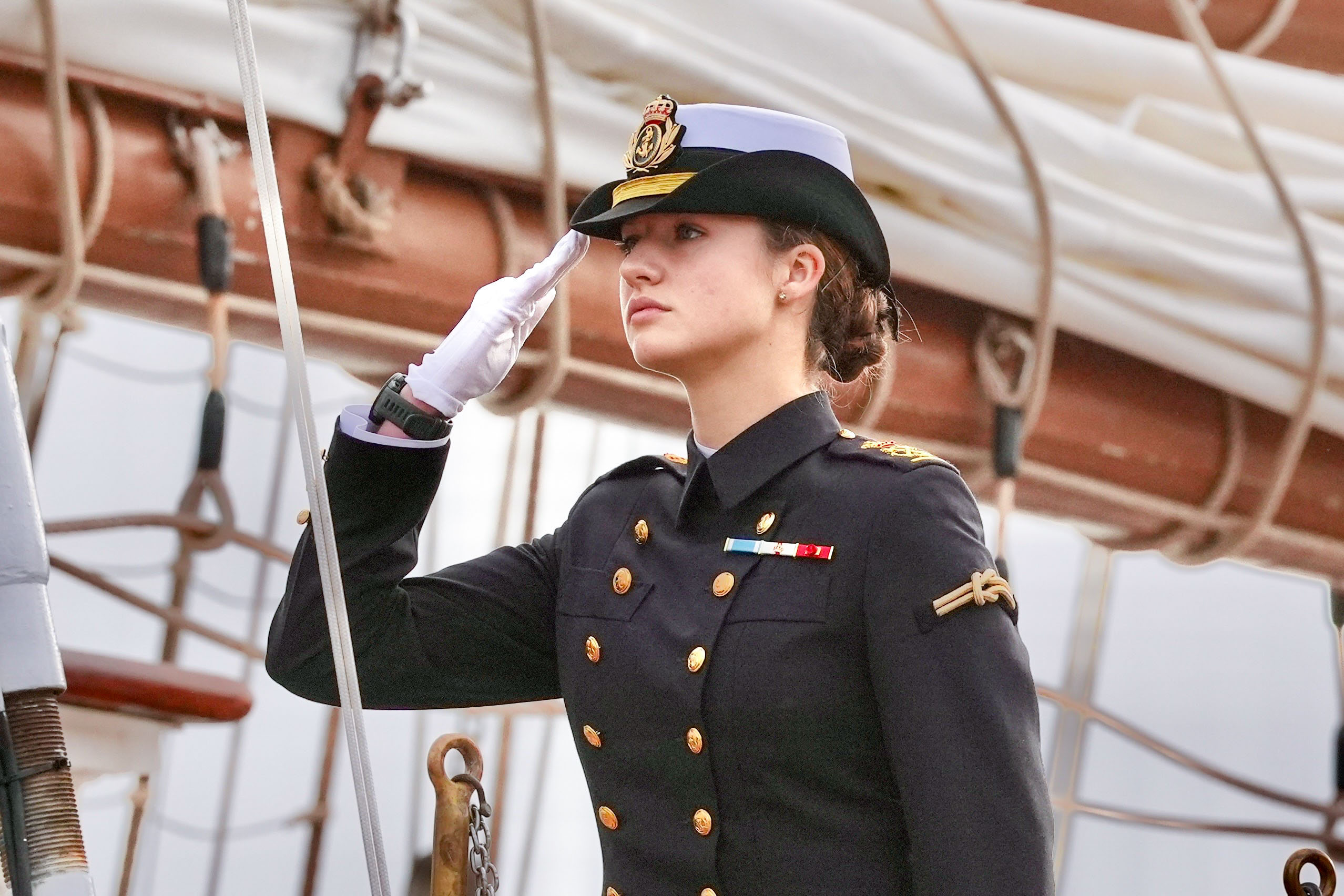 ¿Por qué la princesa Leonor, futura reina de España, llega a Colombia como cadete?