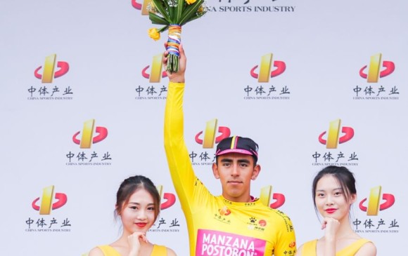 Sebastián Molano, a una jornada del título del Tour de China