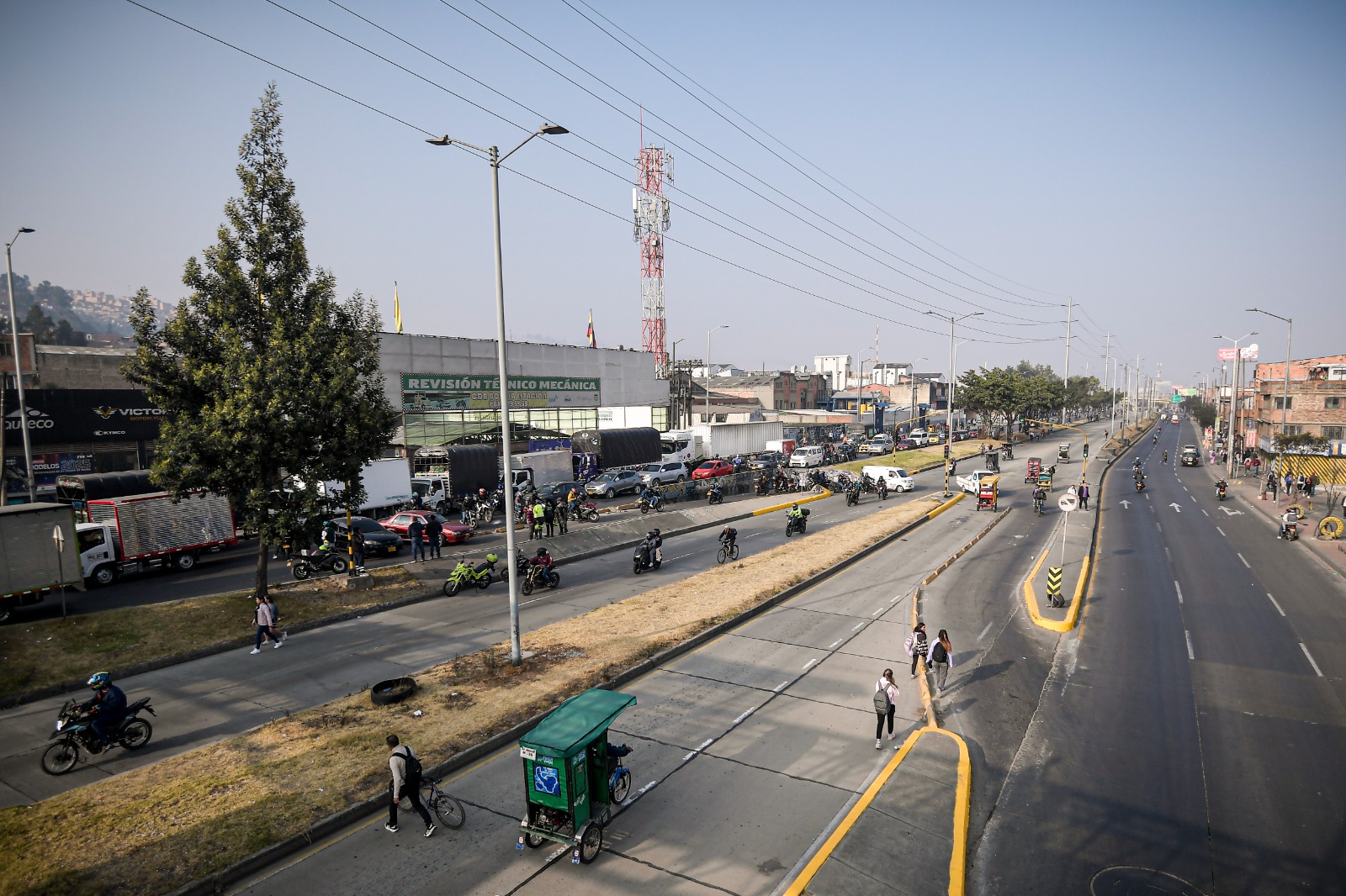 La Autopista Sur permanece bloqueada desde las 6:00 a.m. de este miércoles 4 de septiembre.
