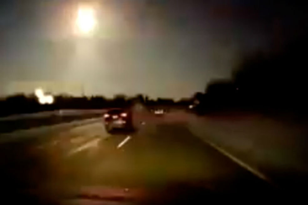 Meteorito cayó cerca de Detroit (EE.UU.) y provocó temblor leve
