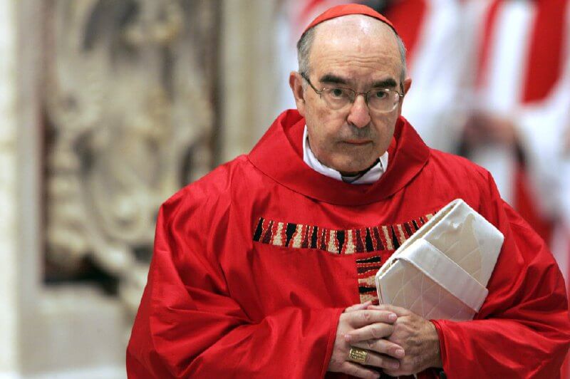 Alfonso López Trujillo (1935-2008) fue el decano de todos los cardenales católicos en Roma, presidente del Pontificio Consejo para la Familia —uno de los ministros de Juan Pablo II— y candidato a papa.
/ AFP
