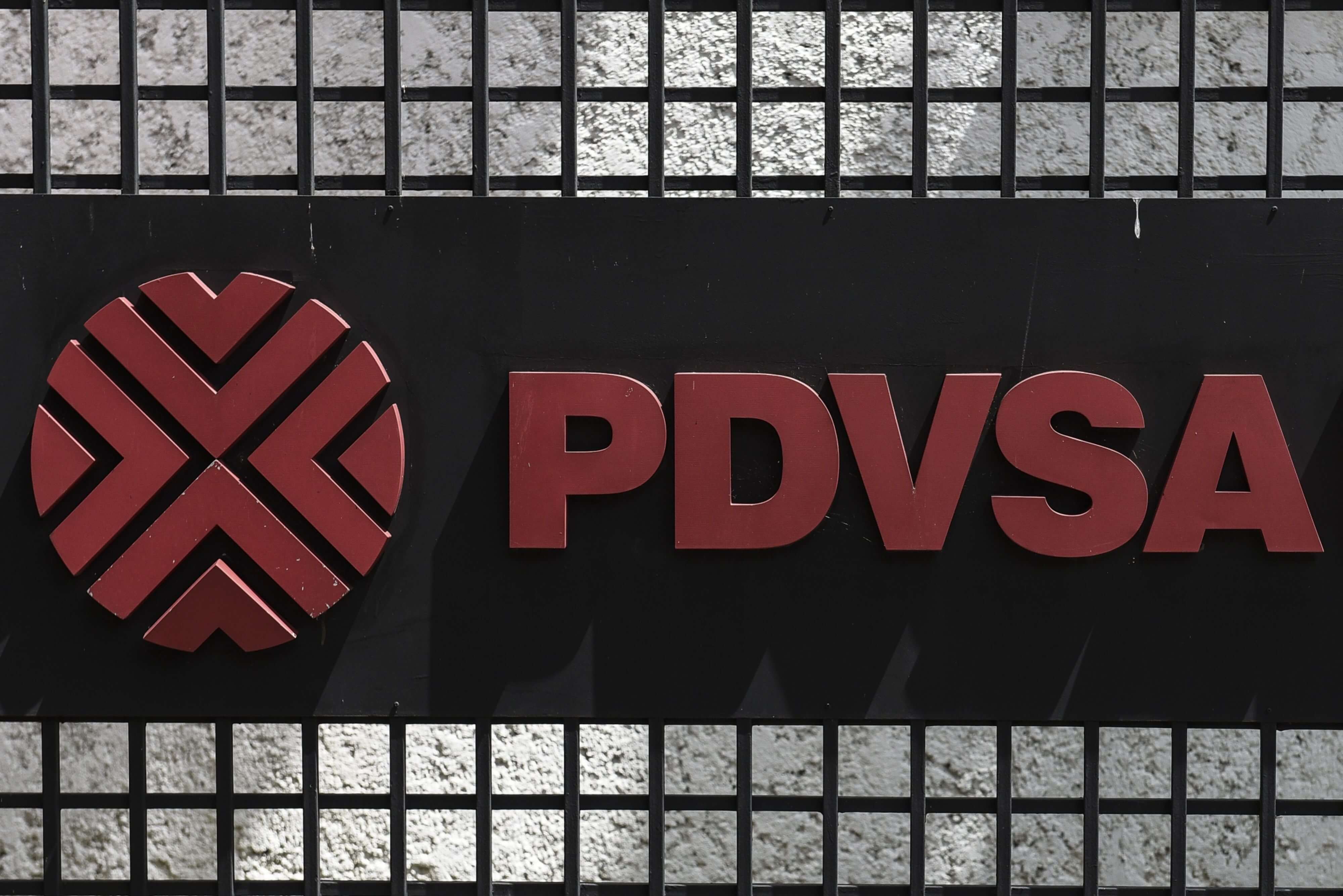 De referente a casi irrelevante, la decadencia petrolera venezolana