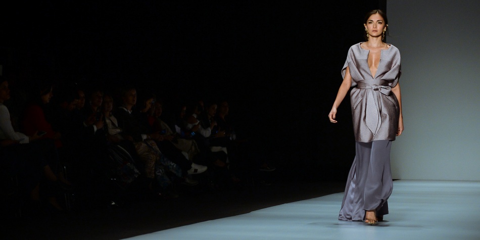 El Jardín Nocturno de Isabel Henao, feminidad pura en la segunda jornada de BFW