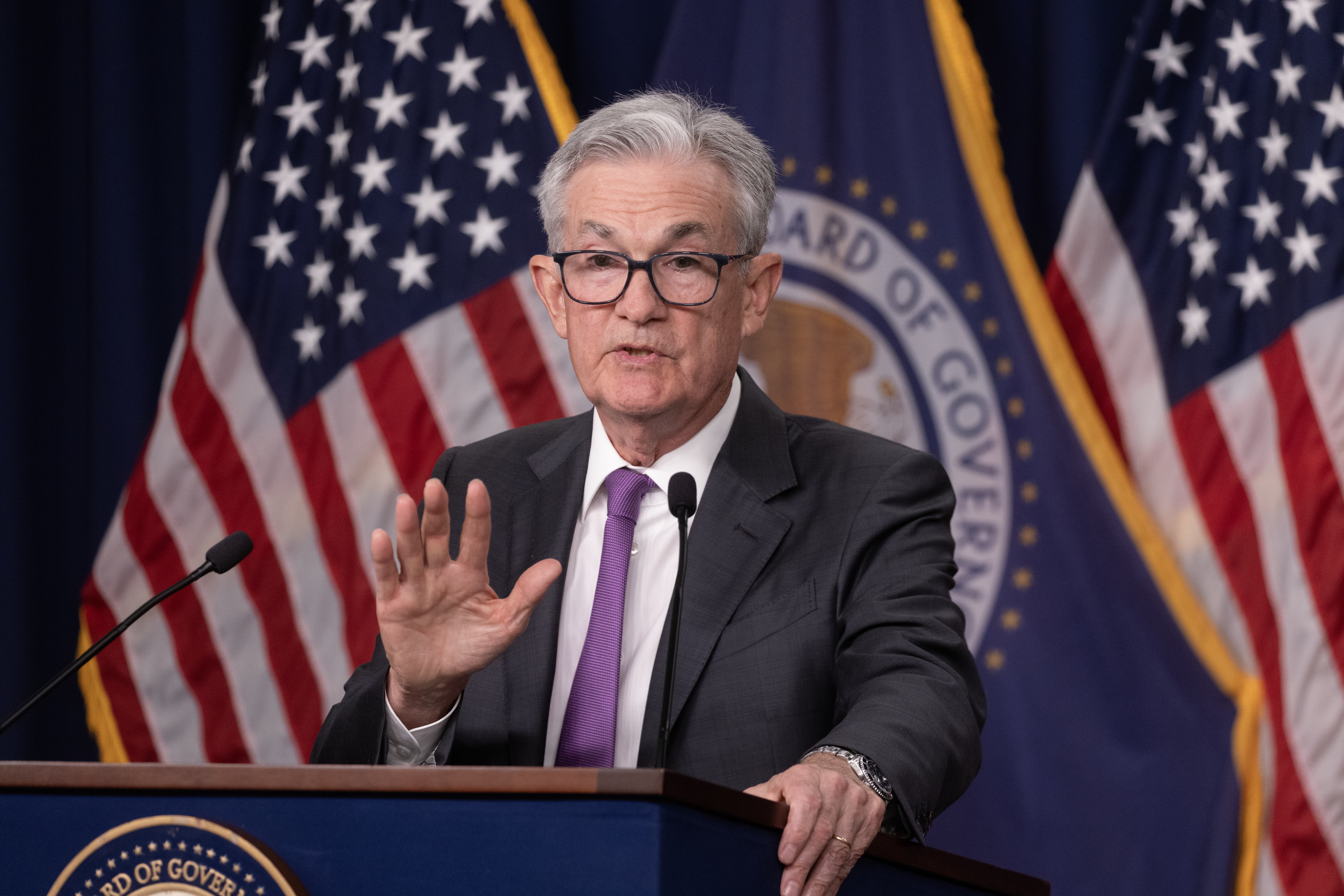 Washington (United States), 26/07/2023.- US Federal Reserve Board Chairman Jerome Powell holds a news conference after a Federal Open Market Committee meeting, at the William McChesney Martin Jr. Federal Reserve Board Building in Washington, DC, USA, 26 July 2023. Powell announced a 0.25 percentage point interest rate increase. (Roma) EFE/EPA/MICHAEL REYNOLDS