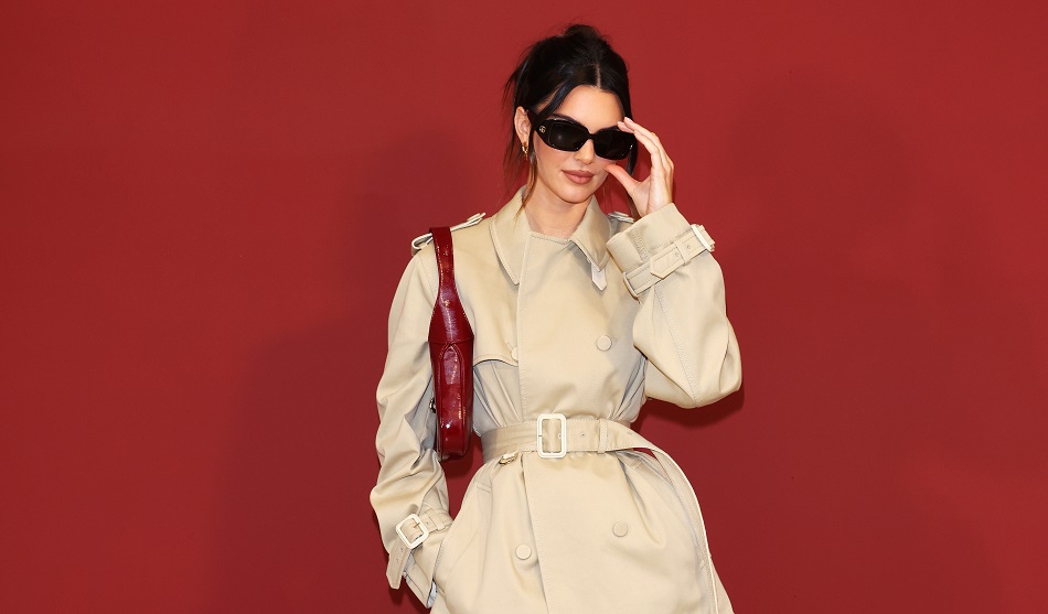 ¿Cómo combinar el ‘cherry red’, el color más de moda?