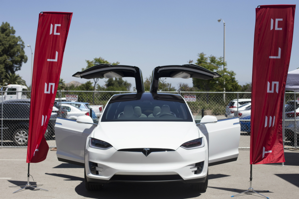 Tesla más cerca de convertirse en mayor automotriz mundial